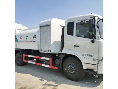 国六东风大型抑尘车 公路降尘洒水车 80米雾炮装置图1