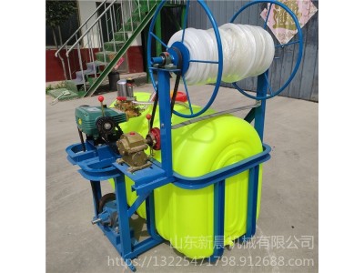 后输出自动收管打药机 牵引式喷药机 自动卷管四轮喷雾机图1