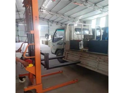 电动堆高车 2吨全电动堆高车 电动液压搬运车图1
