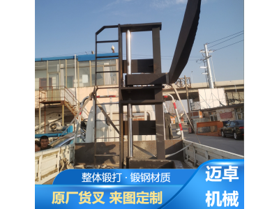 柴油叉车货叉 货叉简易安装 铲车高门架款锻打货叉图1