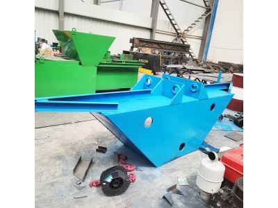 矩形水渠成型机 60*60开口水渠成型机施工现场图1