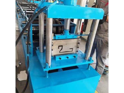 鑫威达压瓦机 檩条成型机 金属成型机 C型钢机器图1