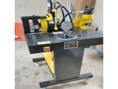 母排铜排加工机 多功位母线加工机 多功能母排加工机图1