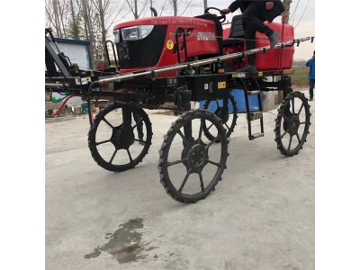 升降轮距可调自走式三轮打药机 小型汽油喷药机液压图1
