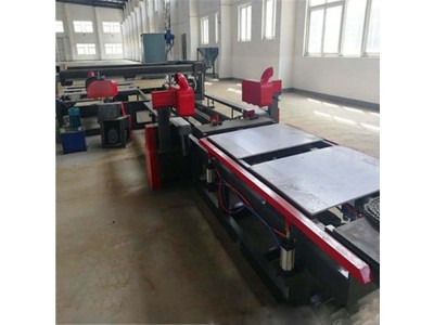 胶合板模版四边切割锯 数控纵横防火板四边锯吸盘式图1