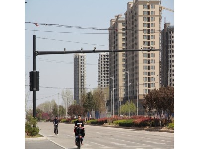 城市道路交通监控杆 6米八棱监控立杆 Q235钢材热镀锌图1