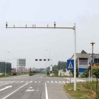 新世纪 交通道路指示标牌 红绿灯标杆八棱八角监控杆